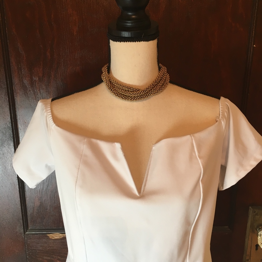 🛍 White Party Dress